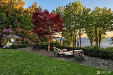 4701 W Ruffner Street Seattle WA 98199