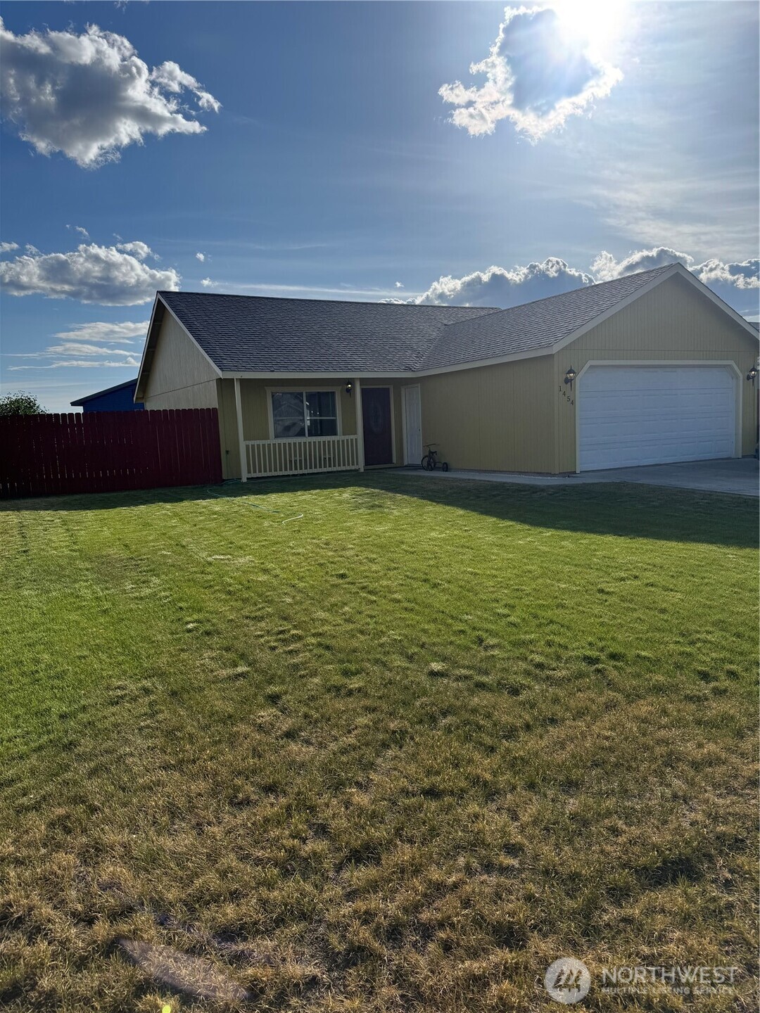 1454 S Cougar Drive Moses Lake WA 98837