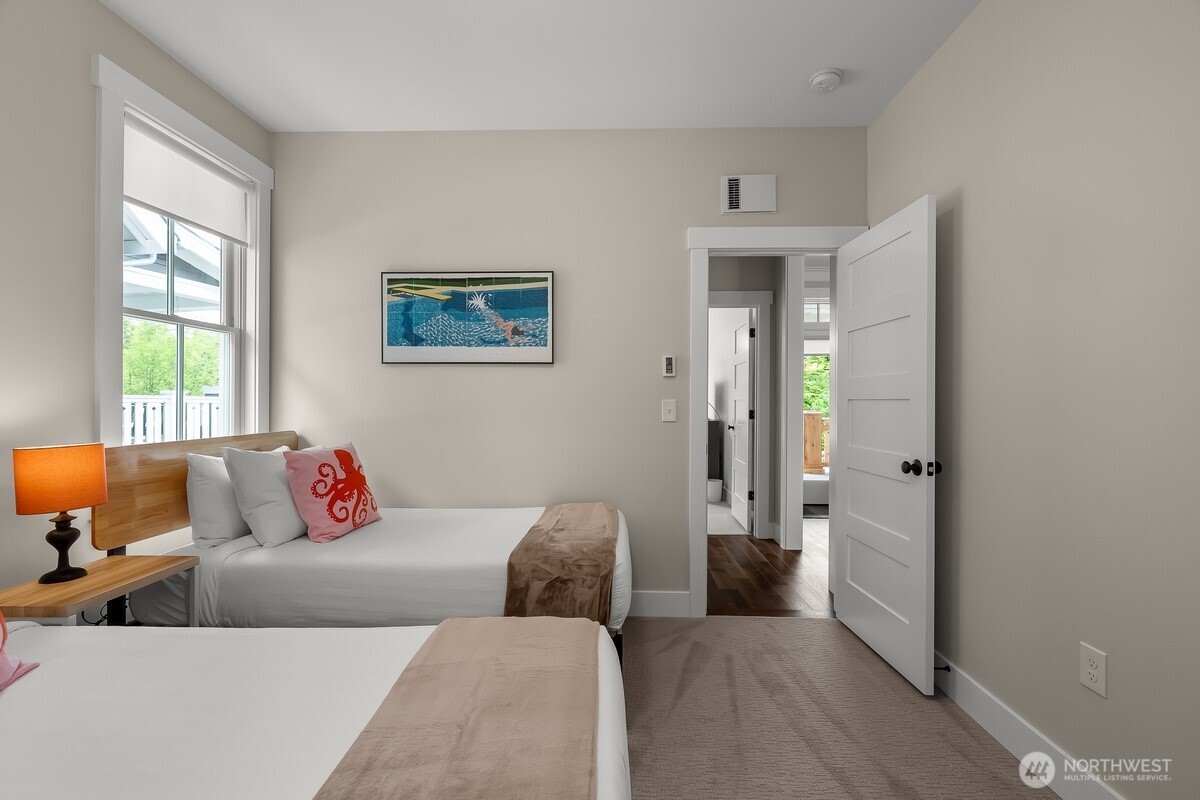 40 Cedar Run Loop Pacific Beach WA 98571