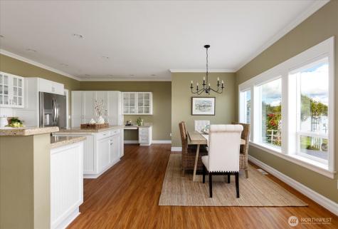 817 Shorecrest Drive Oak Harbor WA 98277