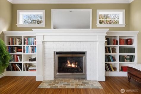 817 Shorecrest Drive Oak Harbor WA 98277