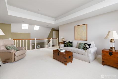 817 Shorecrest Drive Oak Harbor WA 98277