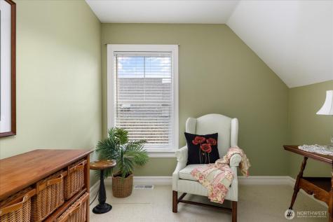 817 Shorecrest Drive Oak Harbor WA 98277