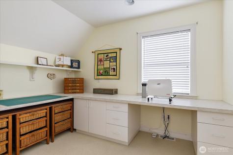 817 Shorecrest Drive Oak Harbor WA 98277