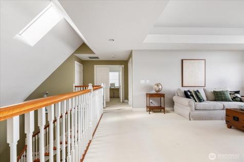 817 Shorecrest Drive Oak Harbor WA 98277