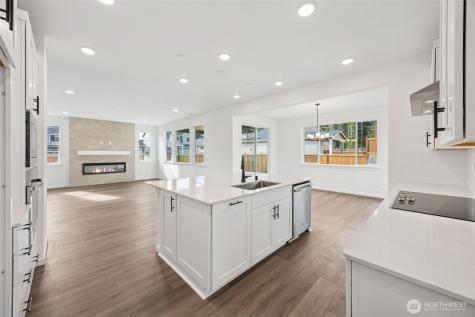5872 Thornhill Avenue SW Port Orchard WA 98367