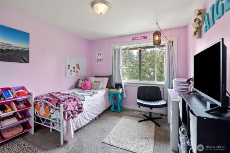 1105 N Newton Street Tacoma WA 98406