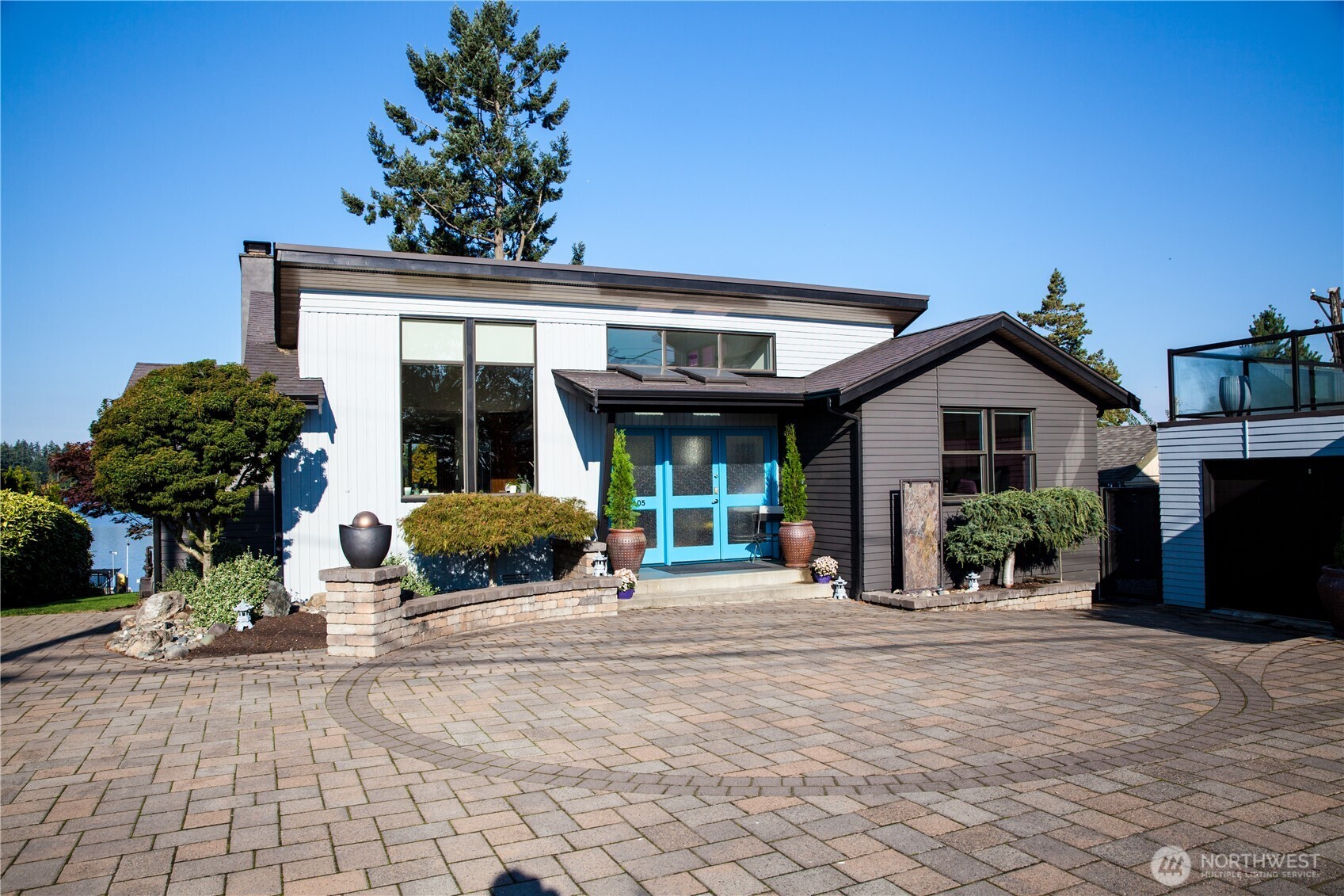 19605 Military Road S Seatac WA 98188