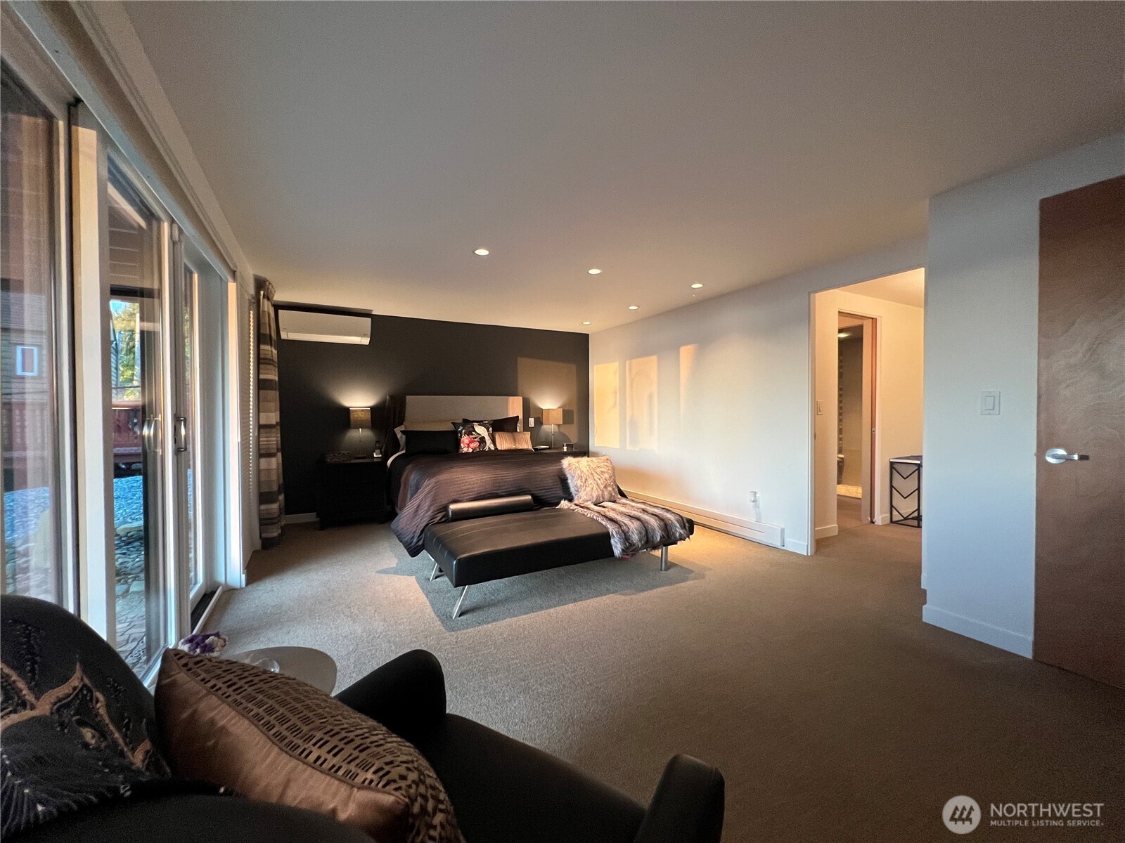 19605 Military Road S Seatac WA 98188