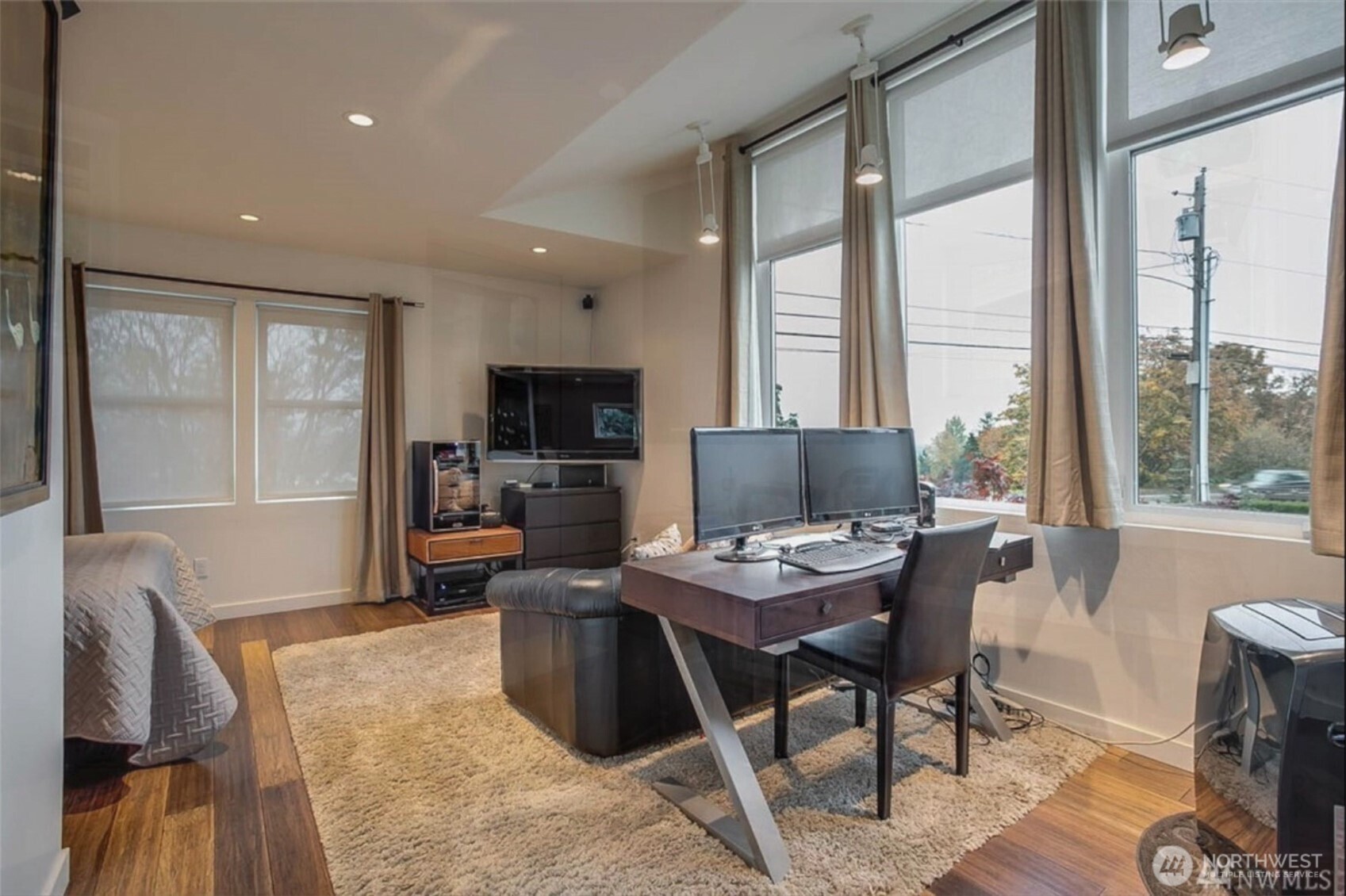 19605 Military Road S Seatac WA 98188