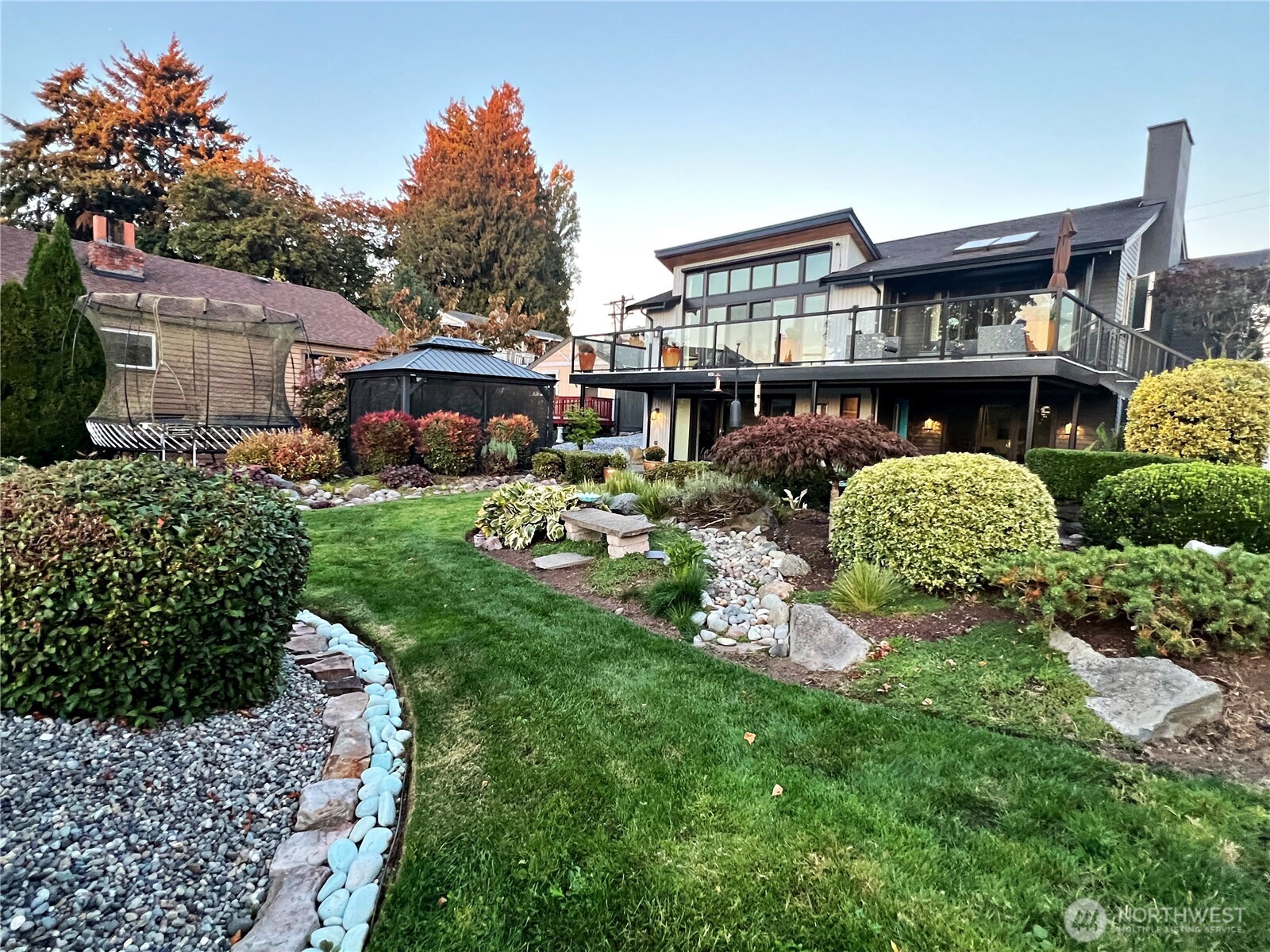 19605 Military Road S Seatac WA 98188