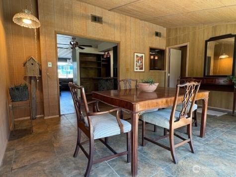 23 W Hale Avenue Omak WA 98841