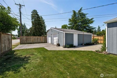 1702 S 94th Street Tacoma WA 98444