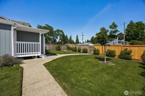 1702 S 94th Street Tacoma WA 98444