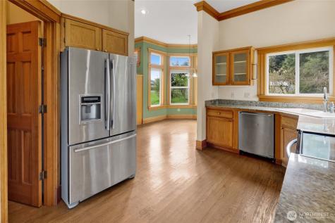 220 Russet Avenue Lynden WA 98264
