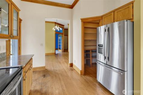 220 Russet Avenue Lynden WA 98264