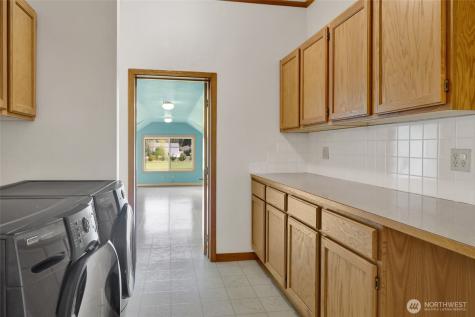 220 Russet Avenue Lynden WA 98264