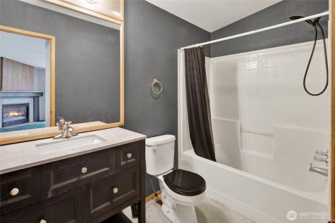 220 Russet Avenue Lynden WA 98264