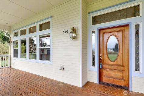 220 Russet Avenue Lynden WA 98264