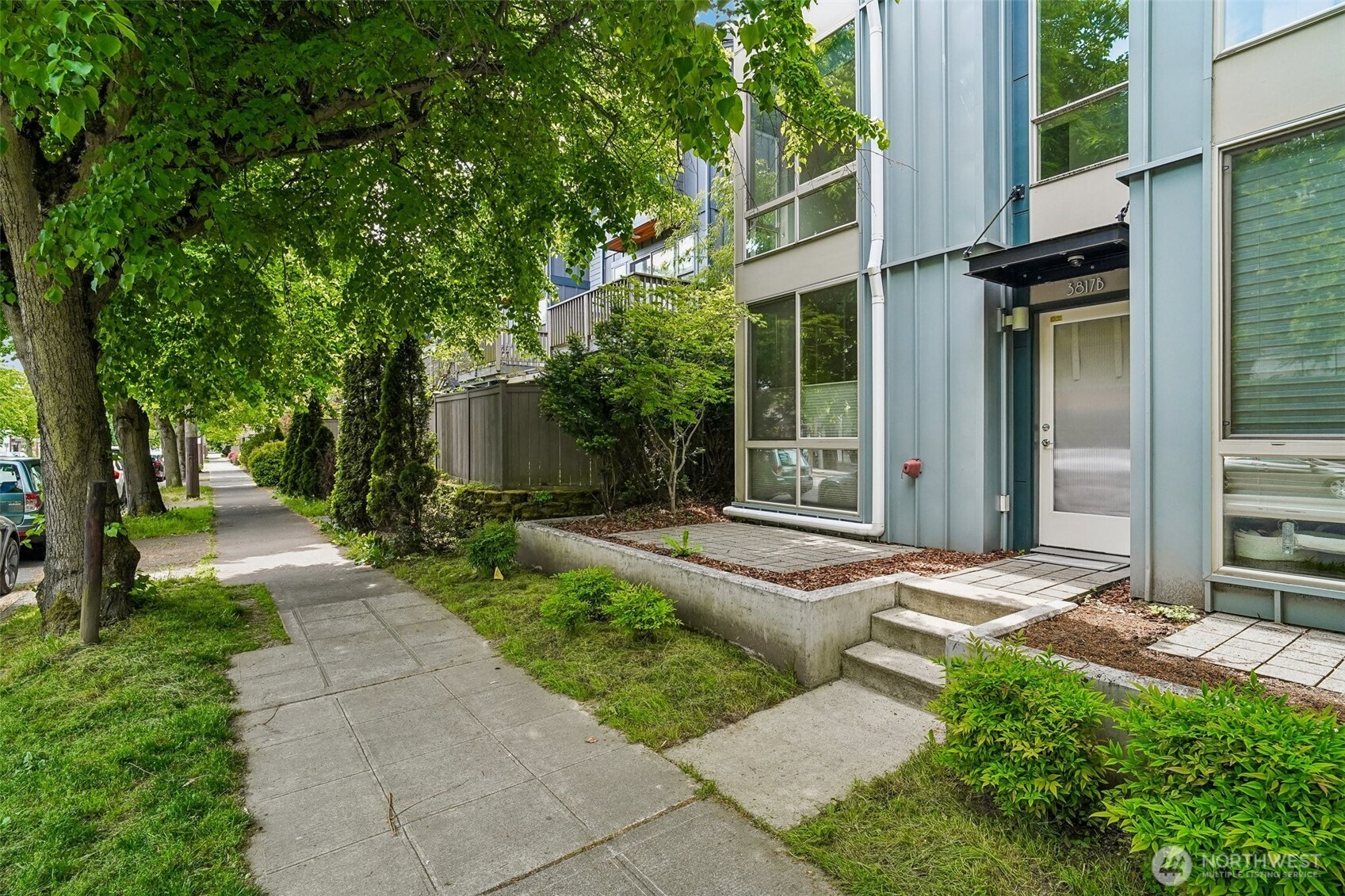 3817 California Avenue SW Seattle WA 98116