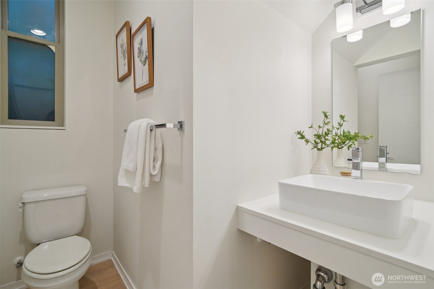 3817 California Avenue SW Seattle WA 98116