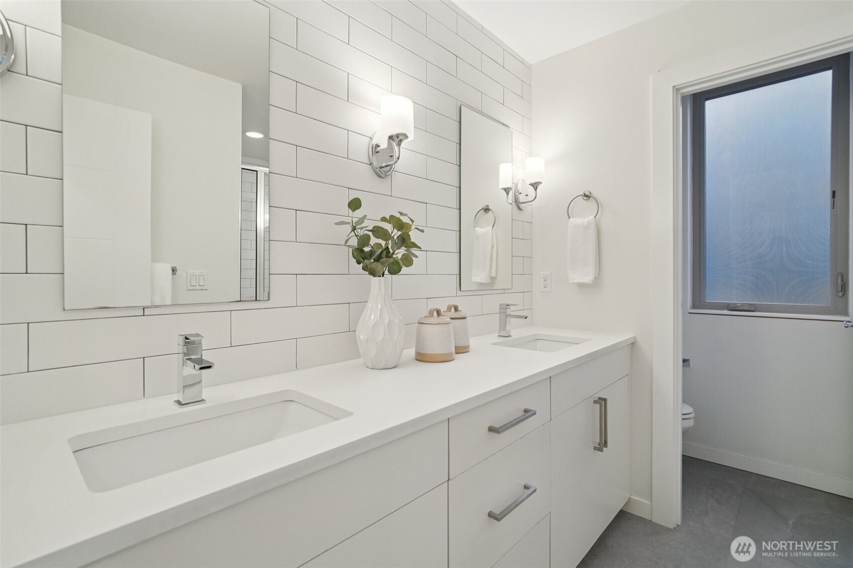 3817 California Avenue SW Seattle WA 98116