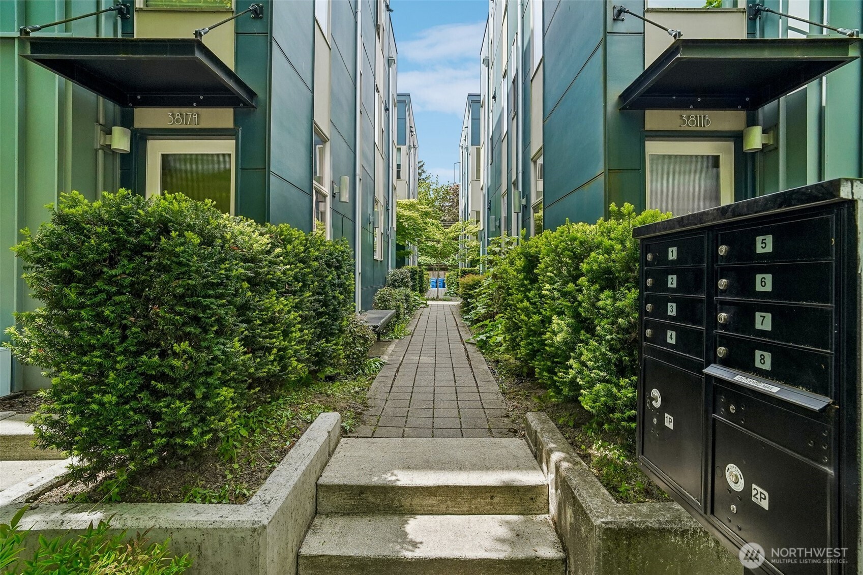 3817 California Avenue SW Seattle WA 98116