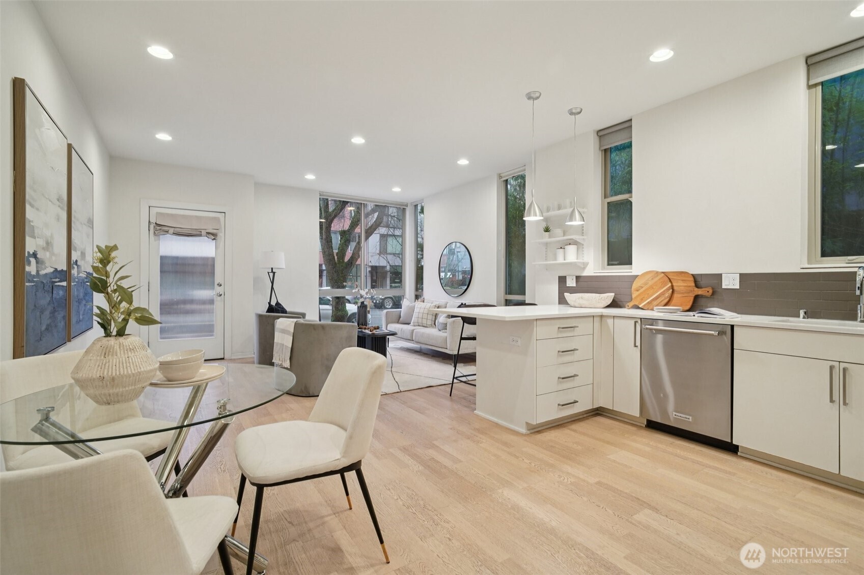 3817 California Avenue SW Seattle WA 98116