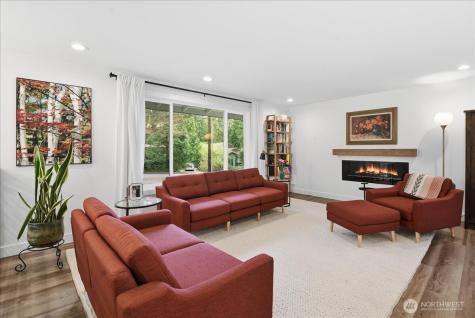 23018 35th Avenue W Brier WA 98036