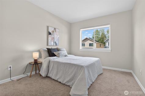 27120 105th Place SE Kent WA 98030