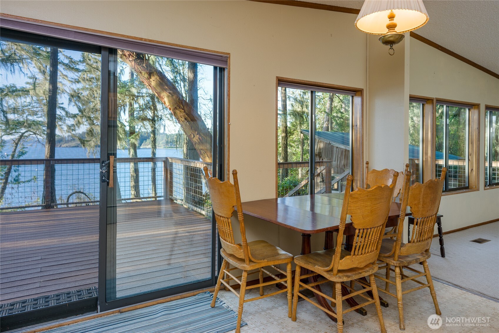 385 Doe Run Lopez Island WA 98261