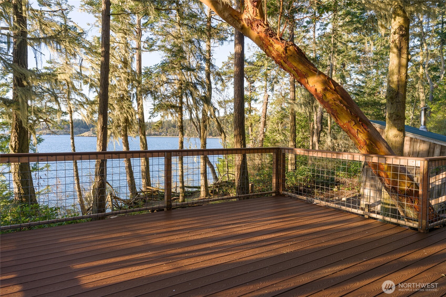 385 Doe Run Lopez Island WA 98261