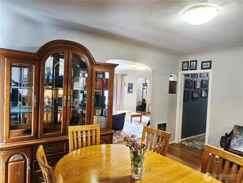 591 Division Avenue Morton WA 98356