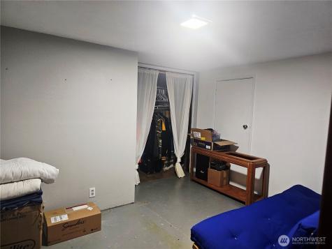 591 Division Avenue Morton WA 98356