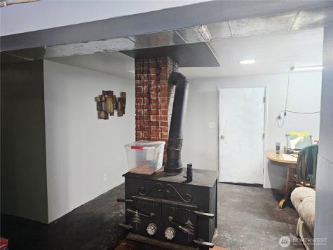 591 Division Avenue Morton WA 98356