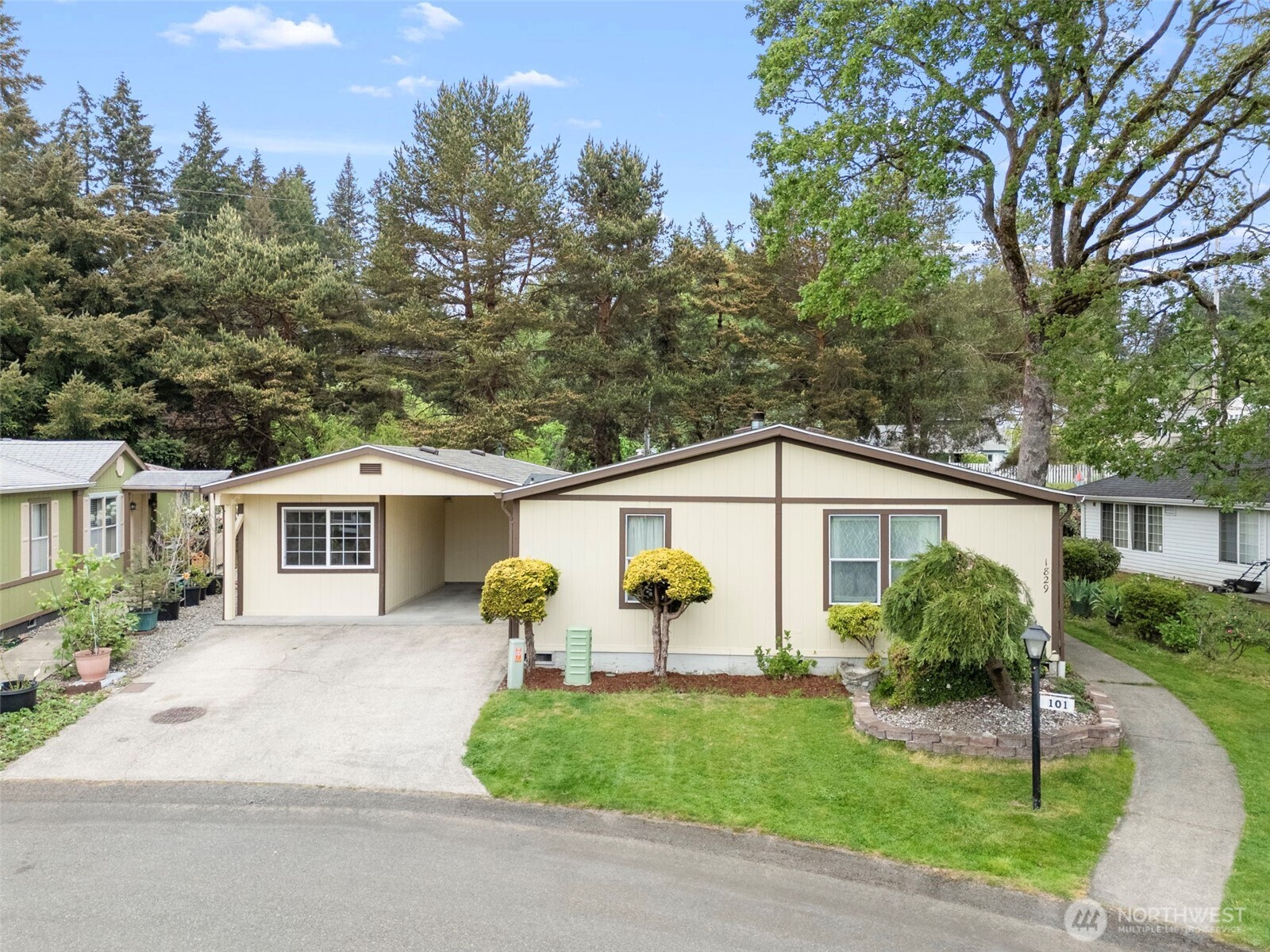 1829 137th Street E Tacoma WA 98445