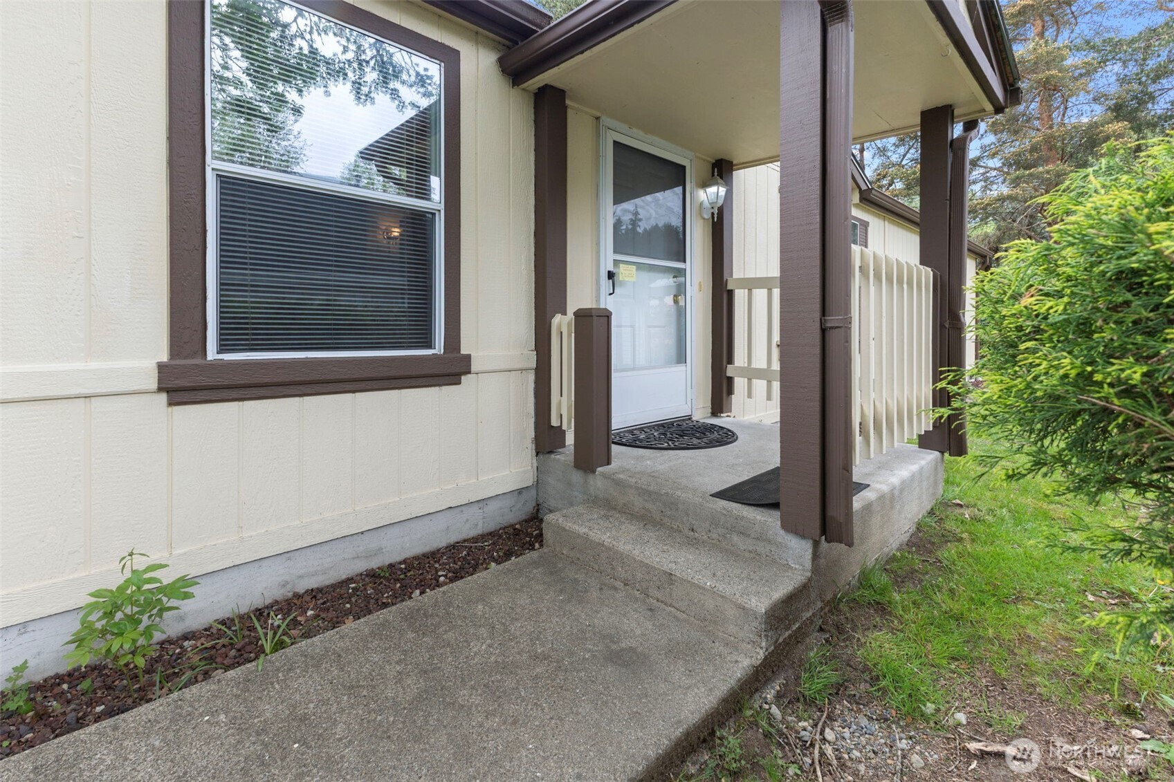 1829 137th Street E Tacoma WA 98445