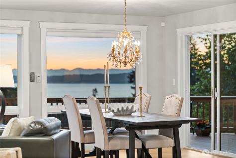 28601 13th Avenue S Federal Way WA 98003