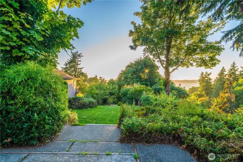 28601 13th Avenue S Federal Way WA 98003