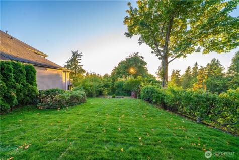 28601 13th Avenue S Federal Way WA 98003