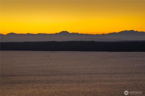 28601 13th Avenue S Federal Way WA 98003