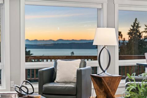 28601 13th Avenue S Federal Way WA 98003