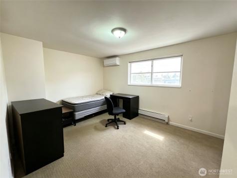 1836 NE 16th Street Renton WA 98056