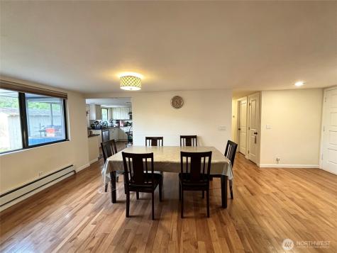 1836 NE 16th Street Renton WA 98056