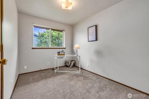 3125 59th Avenue NE Tacoma WA 98422