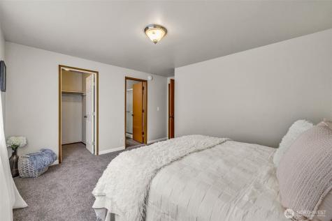 3125 59th Avenue NE Tacoma WA 98422