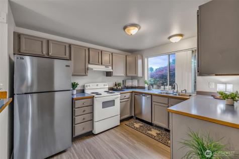 3125 59th Avenue NE Tacoma WA 98422