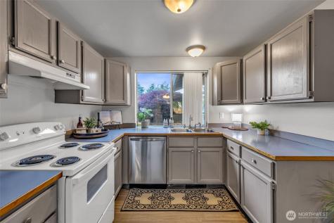 3125 59th Avenue NE Tacoma WA 98422