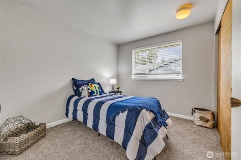 3125 59th Avenue NE Tacoma WA 98422