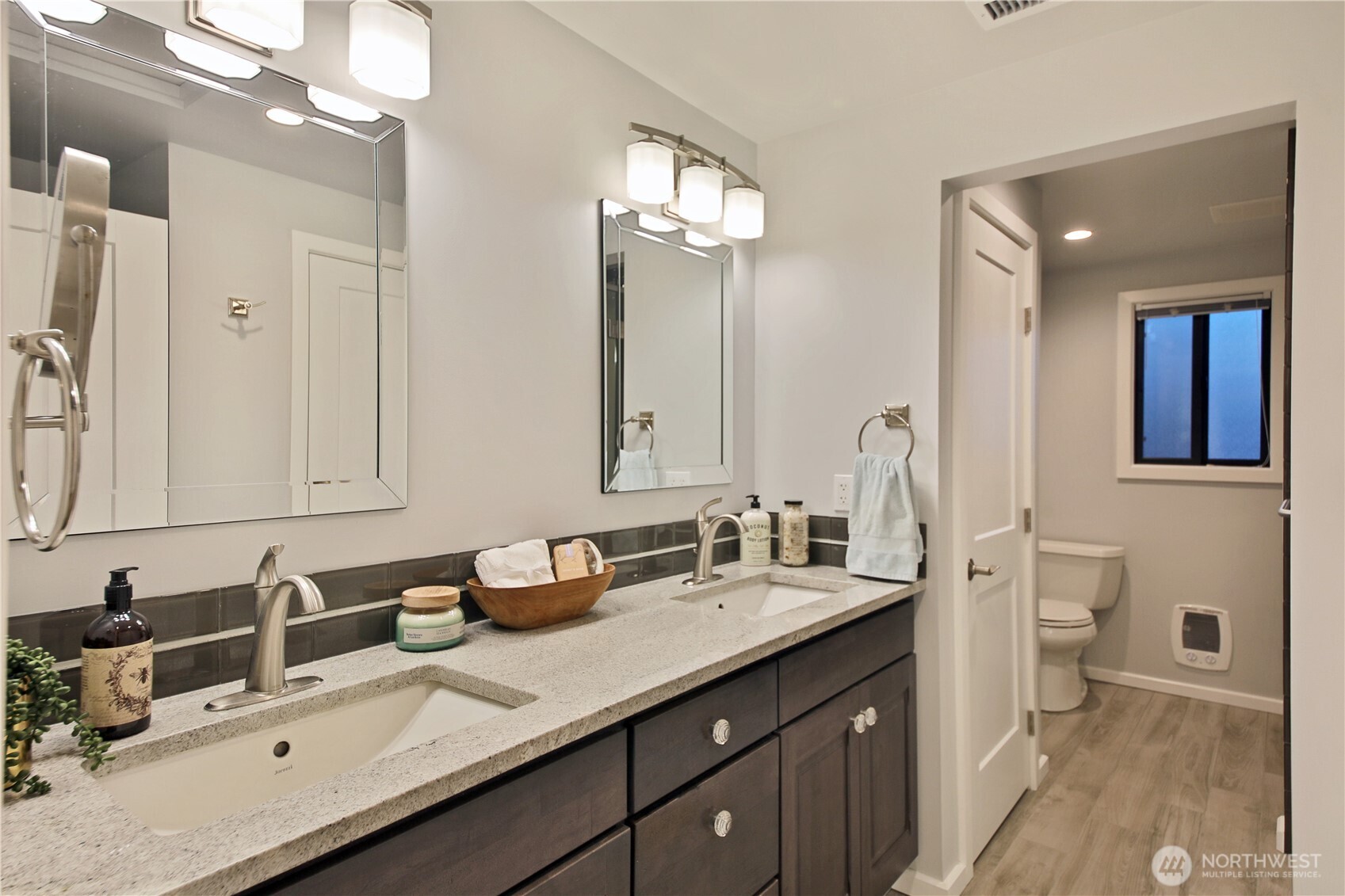 2805 N Bluff Road Greenbank WA 98253
